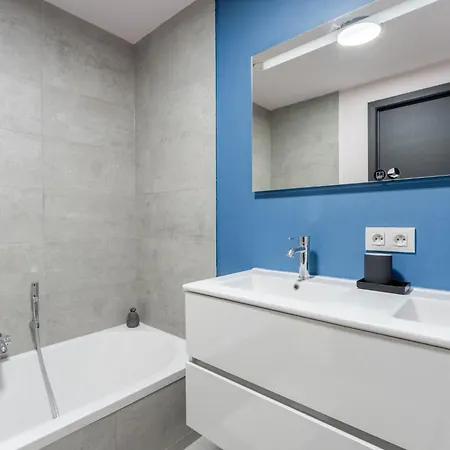 Apartamento O'sea With Parking & Terrace By Interhome Ostend